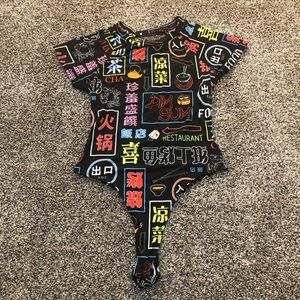 *LIKE NEW* Japanese One Piece